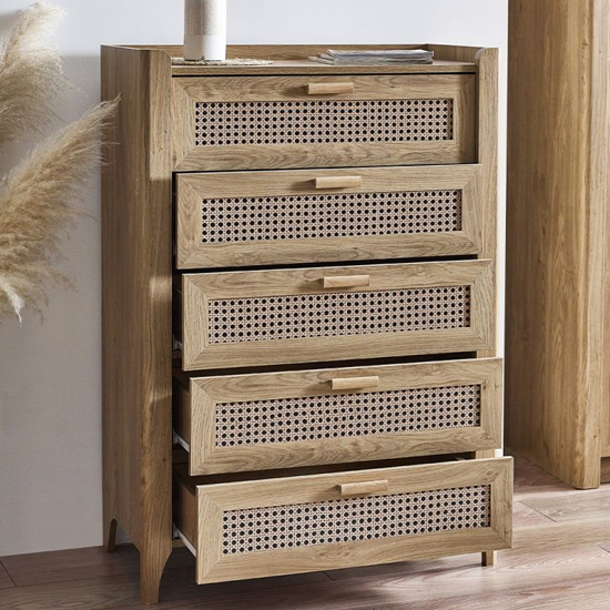Sumter Wooden Chest Of 5 Drawers Tall In Oak