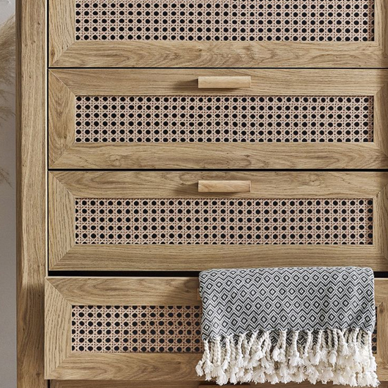 Sumter Wooden Chest Of 5 Drawers Tall In Oak