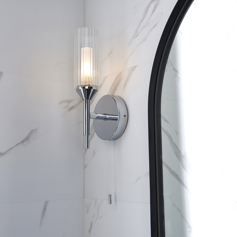 Talo Clear Ribbed Glass Shade Bathroom Wall Light In Chrome