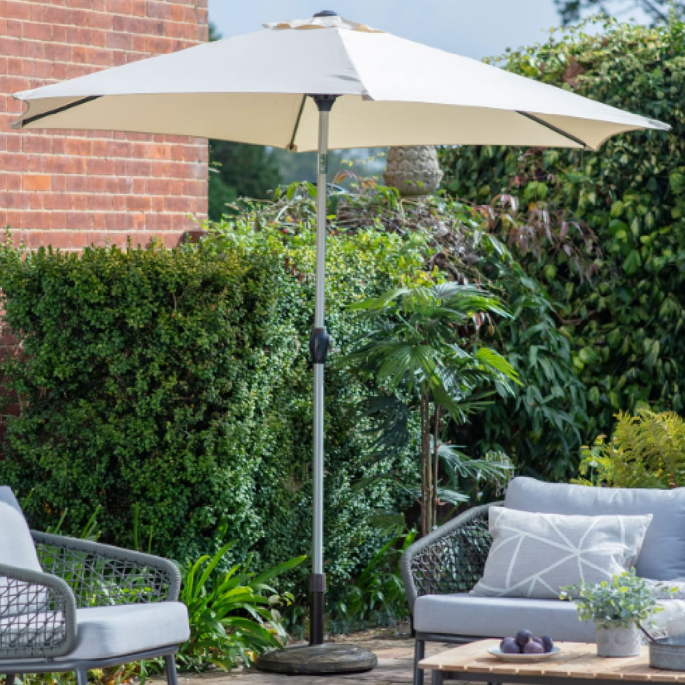 Titusville Outdoor Polyester Fabric Parasol In Cream 2.7m