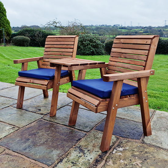 Vail Timber Angled Love Seat With Navy Cushions