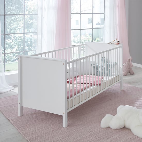 Valdo Baby Room Wooden Furniture Set 2 In White_5