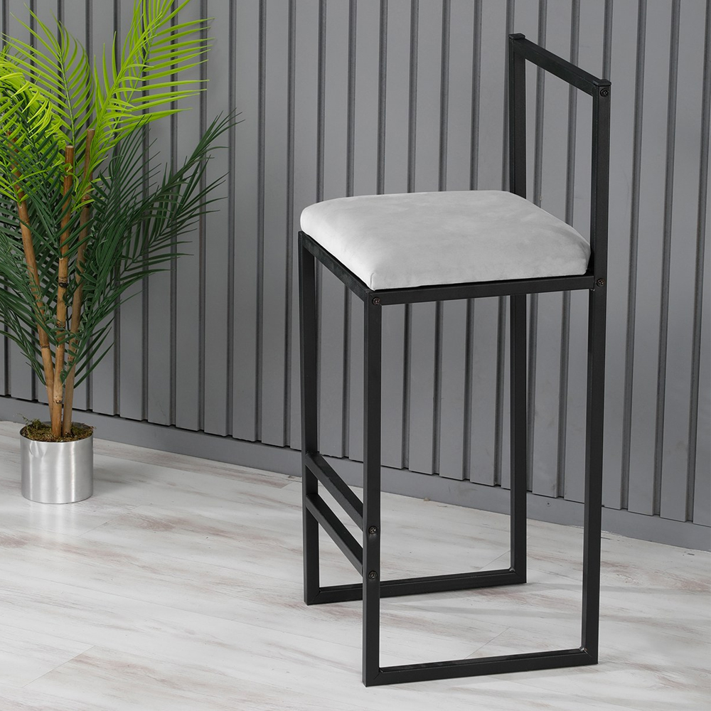 Verano Black Metal Bar Stools with Cream Foam Seat in Pair