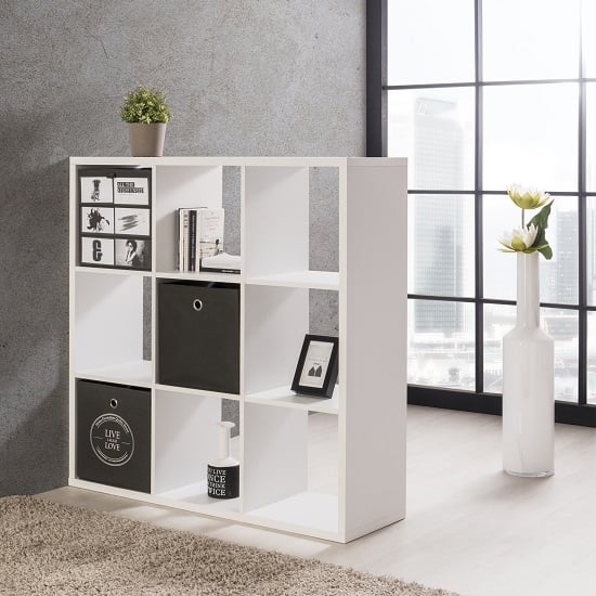 Version Shelving Unit Square In White With 9 Compartments
