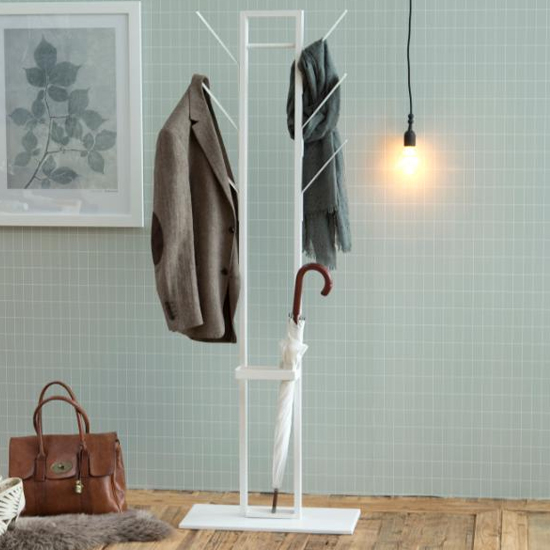 Vicksburg Metal Coat Rack In White With Umbrella Stand