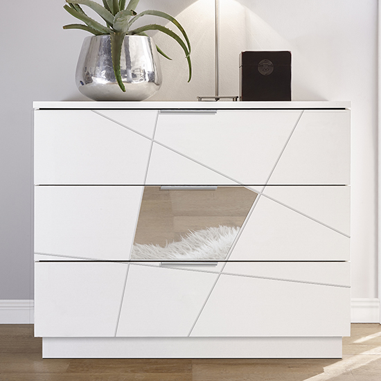 Viro High Gloss Chest Of 3 Drawers In White Furniture in Fashion