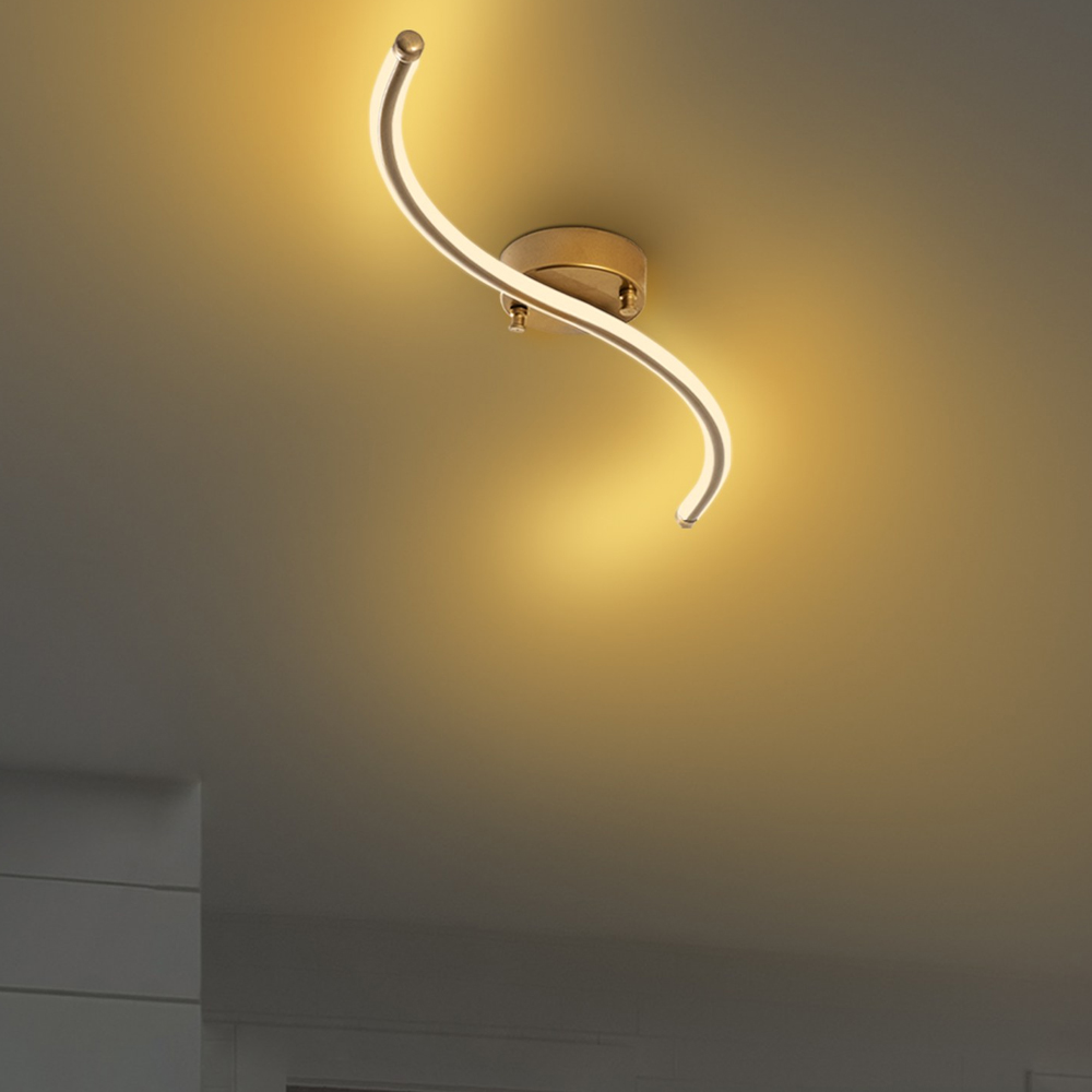 Yilan Metal Ceiling Light in Gold