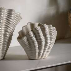 Choctaw Small Stoneware Seashell Vase In White - UK