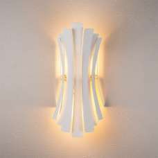 Linea Metal Wall Light in White - UK