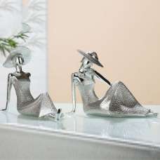 Terrell Polyresin Lady Diva Sitting I Sculpture In Silver - UK