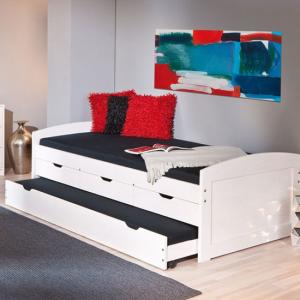 Ulli Day Bed With 3 Drawers And Pull Out Under Bed In White
