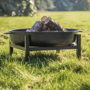Carew Contemporary Style Metal Fire Pit In Black