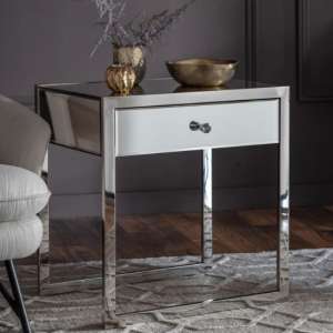 Cutlier Mirrored Side Table With Steel Legs In Silver
