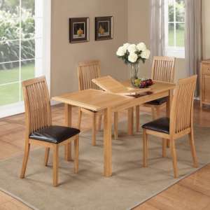 Hart Extending Dining Table In Oak With Four Dining Chairs