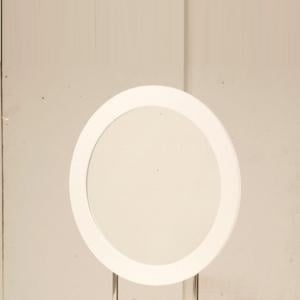 Laura Wall Mirror Round In White Frame