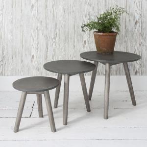 Livingno Set of 3 Nest Of Tables In Concrete With Wooden Legs