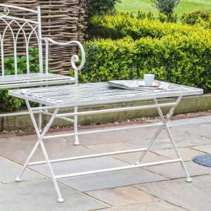 Maraca Outdoor Metal Coffee Table In Distressed White