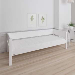 Morden Kids Wooden Day Bed In Snow White