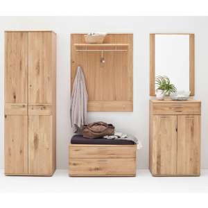 Nilo Wooden Hallway Furniture Set In Planked Oak