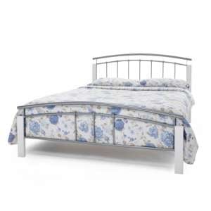 Tertas Metal King Size Bed In Silver With White Posts